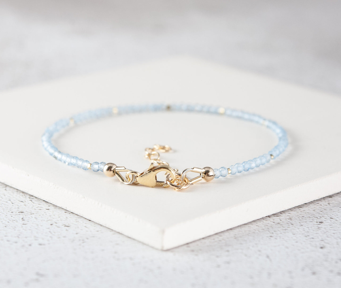 Dainty Sky Blue Topaz Gemstone Bracelet