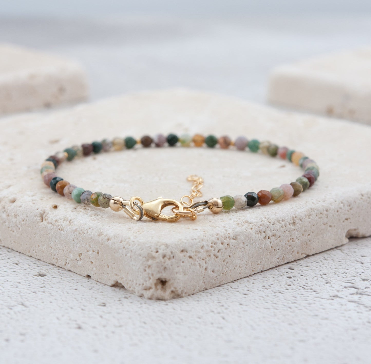 Dainty Indian Agate Gemstone Bracelet