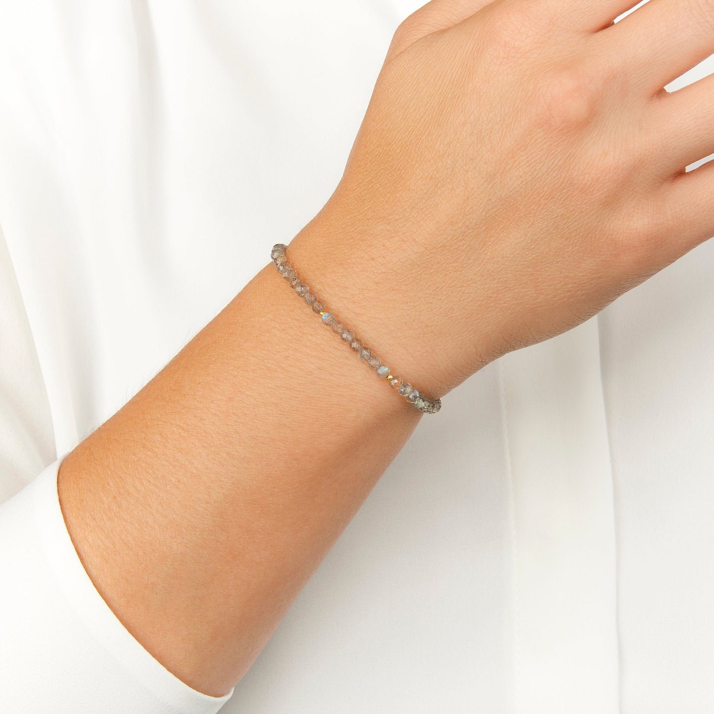 Dainty Labradorite Bracelet (AAA Grade, 3mm)