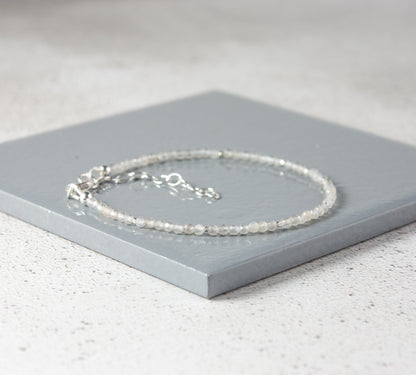 Dainty Grey Moonstone Gemstone Bracelet