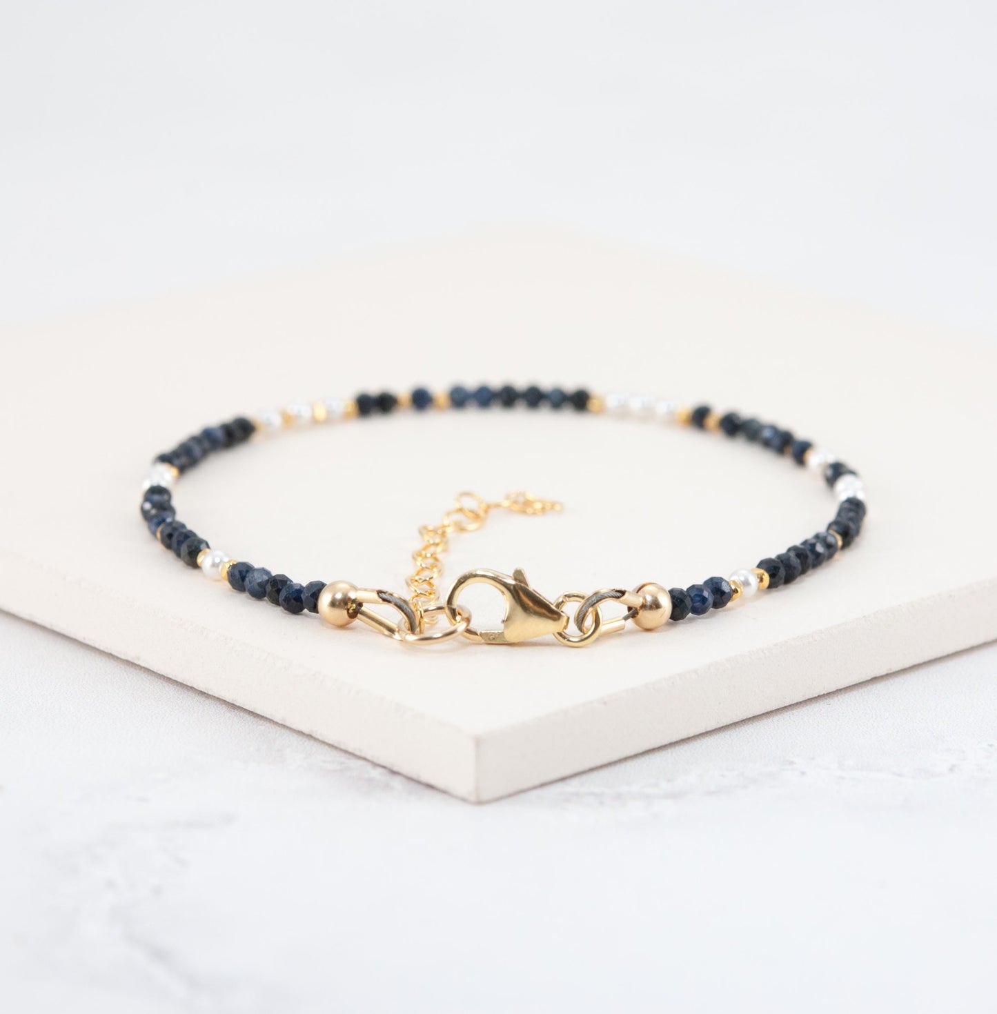 Dainty Sapphire & Pearl Bracelet