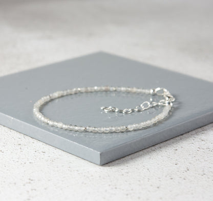 Dainty Grey Moonstone Gemstone Bracelet