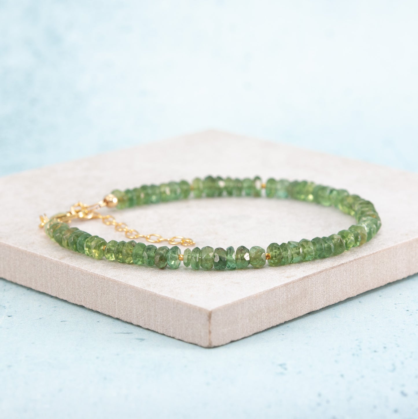 Green Apatite Gemstone Bracelet (4-5mm)