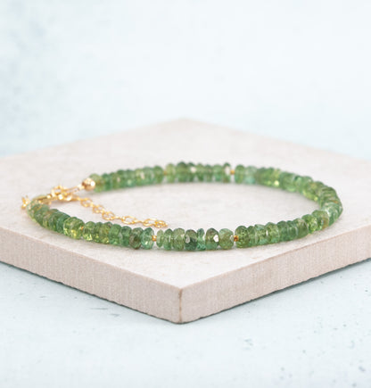 Green Apatite Gemstone Bracelet (4-5mm)