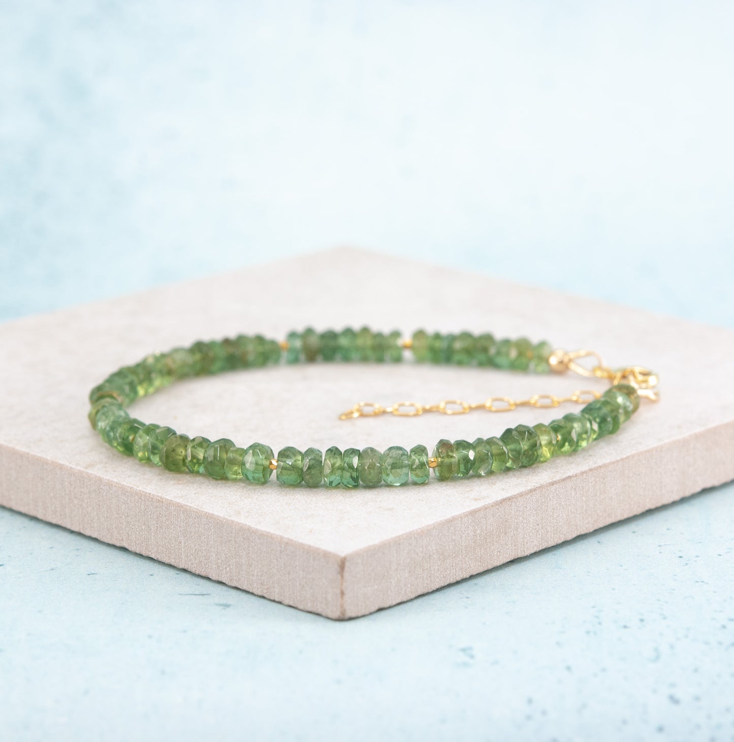 Green Apatite Gemstone Bracelet (4-5mm)