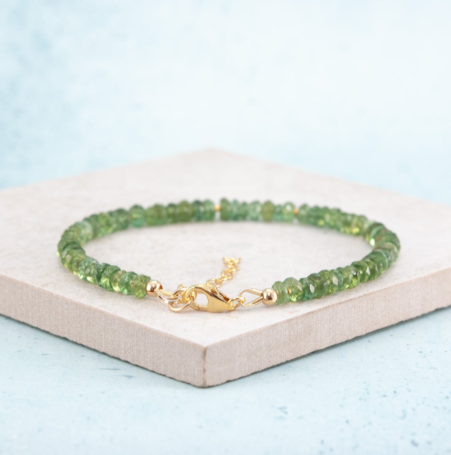 Green Apatite Gemstone Bracelet (4-5mm)