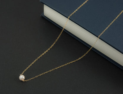 Dainty Solitaire Pearl & Gold Necklace