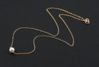 Dainty Solitaire Pearl & Gold Necklace