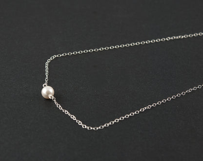 Dainty Solitaire Pearl & Silver Necklace