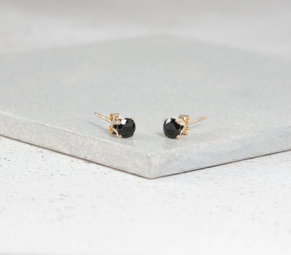 Dainty Black Spinel Gemstone Stud Earrings