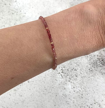 Dainty Andesine Gemstone Bracelet